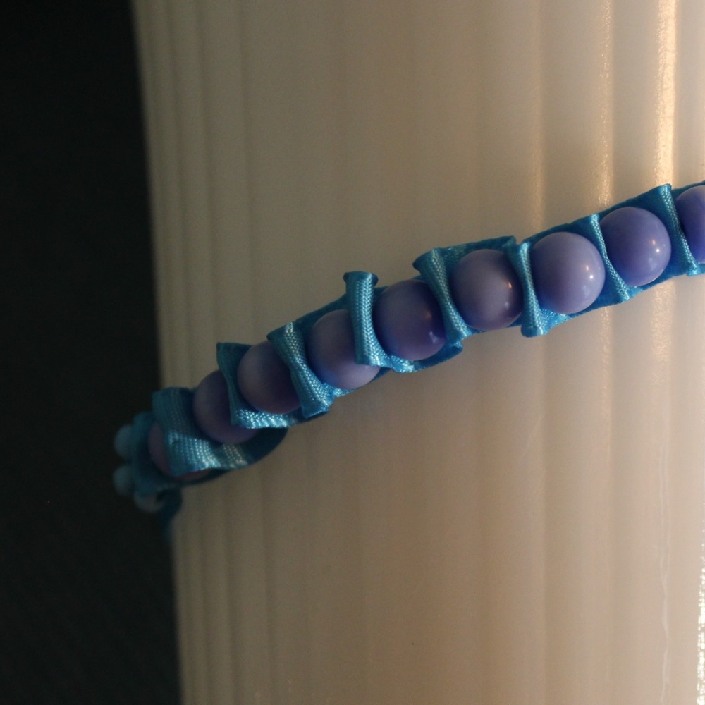 Customizable Bracelet - Ribbon & Glass Beads